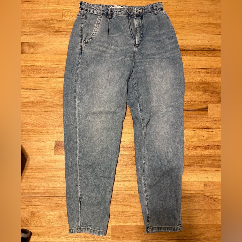 blue denim mom jeans garage 07/28